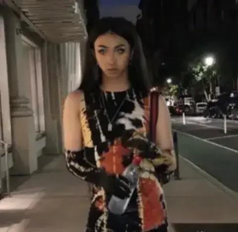 娱乐八卦吃瓜头像女